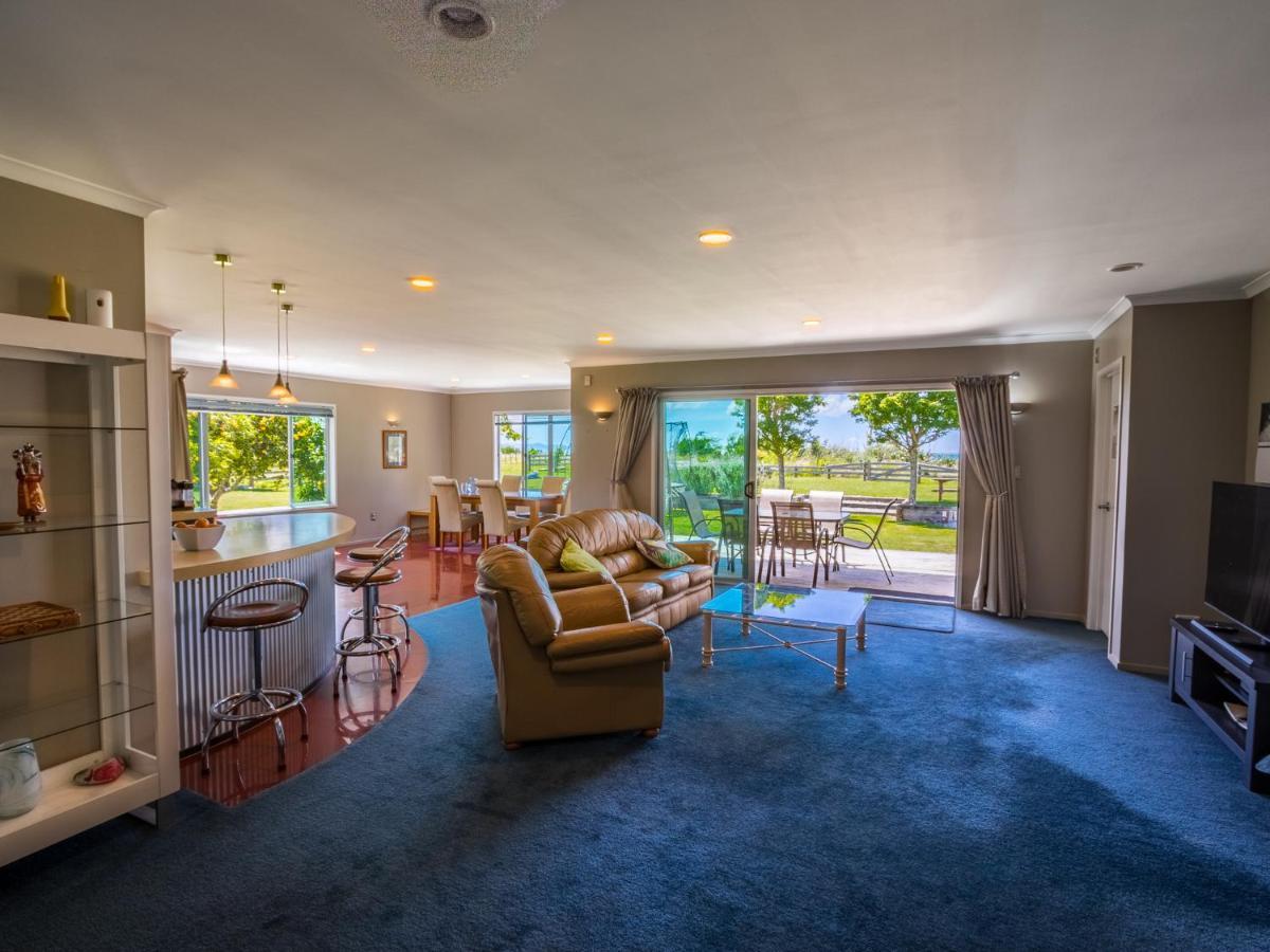 La Casa Al Mare - Golden Bay Beach House Tasman Екстериор снимка