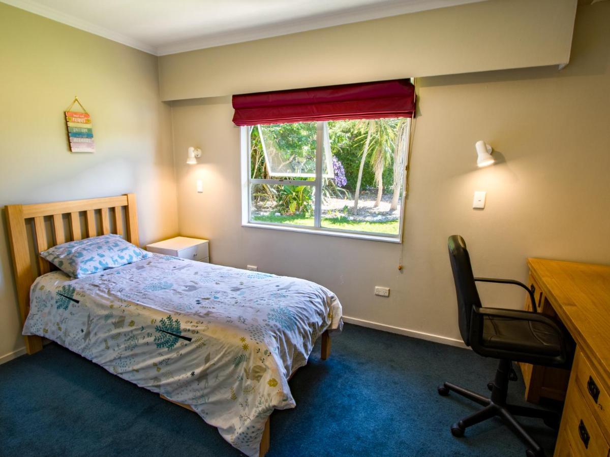 La Casa Al Mare - Golden Bay Beach House Tasman Екстериор снимка