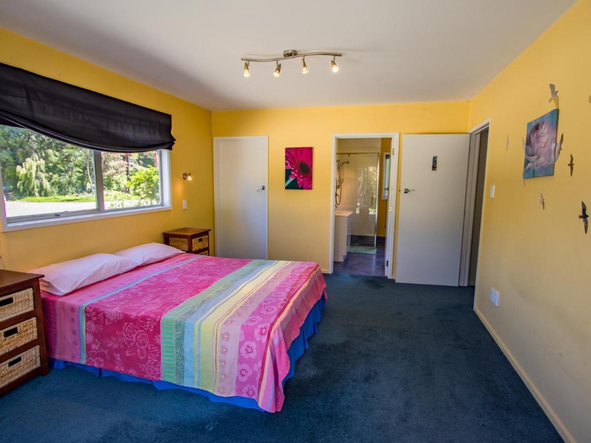 La Casa Al Mare - Golden Bay Beach House Tasman Екстериор снимка